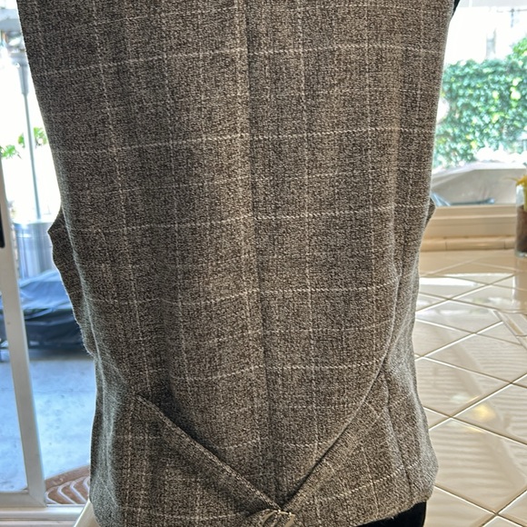 New Lars Amadeus woman’s vest - Picture 6 of 12